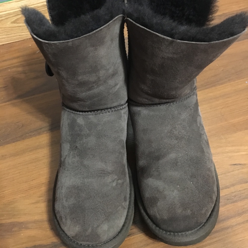 Brown Bailey Bow Uggs